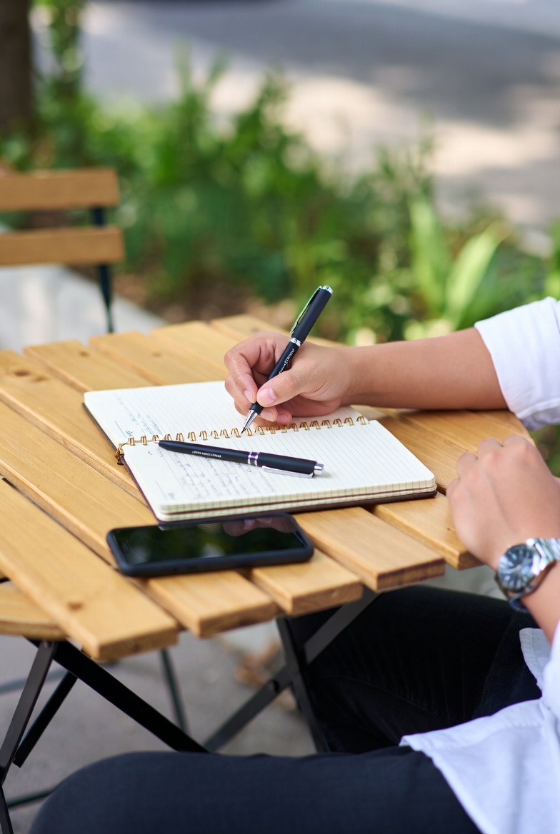 Cara Menikmati Malam dengan Aktivitas Sederhana di Rumah